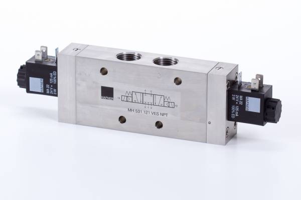Distribuitor 5/3 electric, centru presurizat - INOX