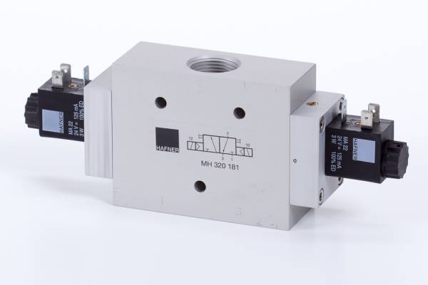 Distribuitor 3/2 electric, bistabil, montaj linie