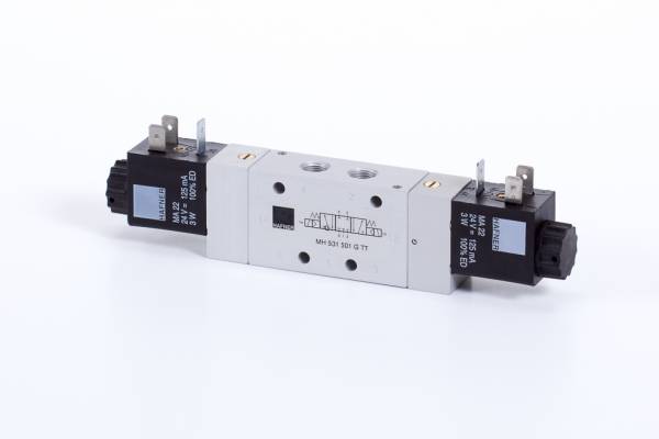Distribuitor 5/3 electric, centru inchis - temperaturi scazute