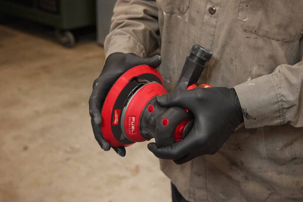 Slefuitor orbital M12 FUEL 150 mm cu orbita de 2,5 mm - Milwaukee M12 FROS2.5-0