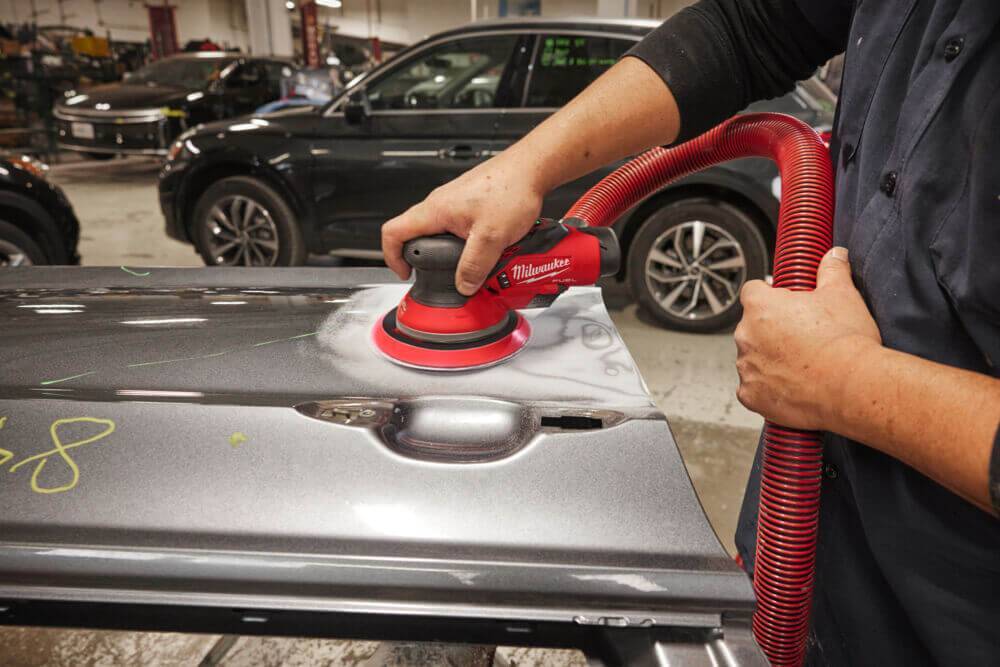 Slefuitor orbital M12 FUEL 150 mm cu orbita de 2,5 mm - Milwaukee M12 FROS2.5-0