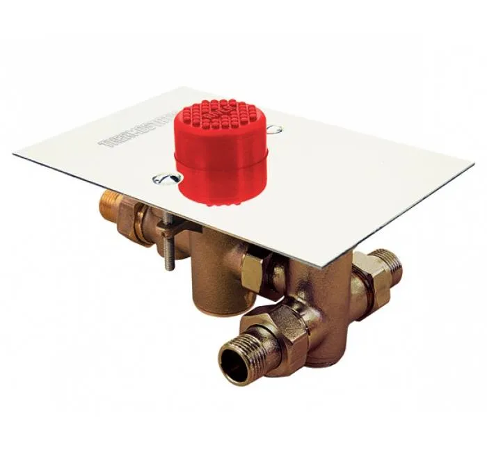 Robinet cu buton si mixer termostatic, actionat la picior