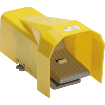 Pedala 5/2 monostabila (fara retinere), cu carcasa de protectie