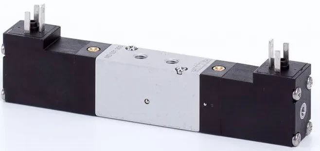 Distribuitor 5/3 electric, montaj pe placa, centru inchis, porturi distribuitor, tip MD