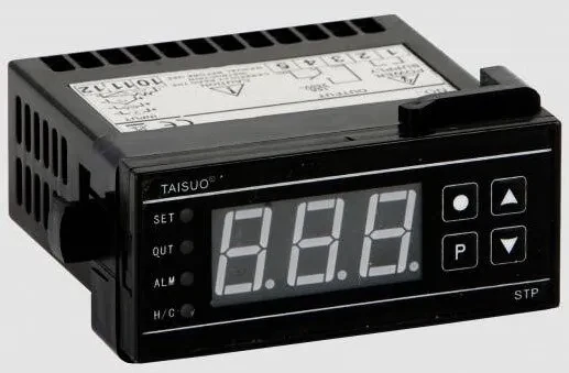 Indicator cu intrare programata si 2 relee alarma