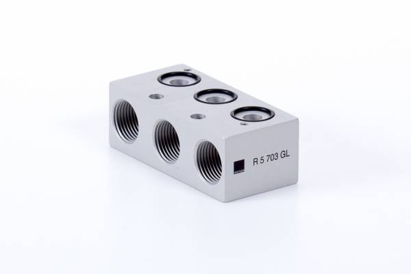 Placa capat - stanga, sistem modular de placi pentru distribuitoare 5/2 si 5/3, tip R-5-703 G