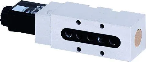 Distribuitor 5/2 montaj placa tip J